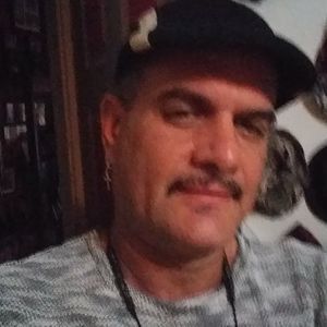 Meet your Posher, Antonio